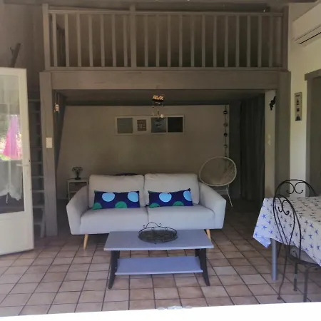 Domaine Du Cayre Hébergement de vacances *