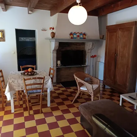 Casa de Férias Les Du Domaine Du Cayre