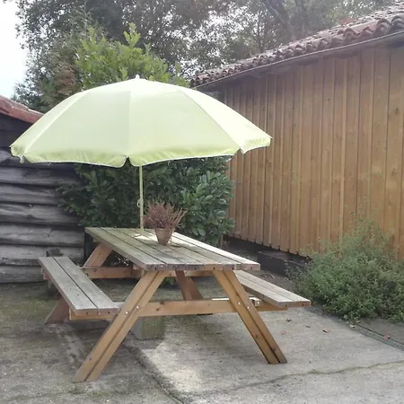 Les Du Domaine Du Cayre