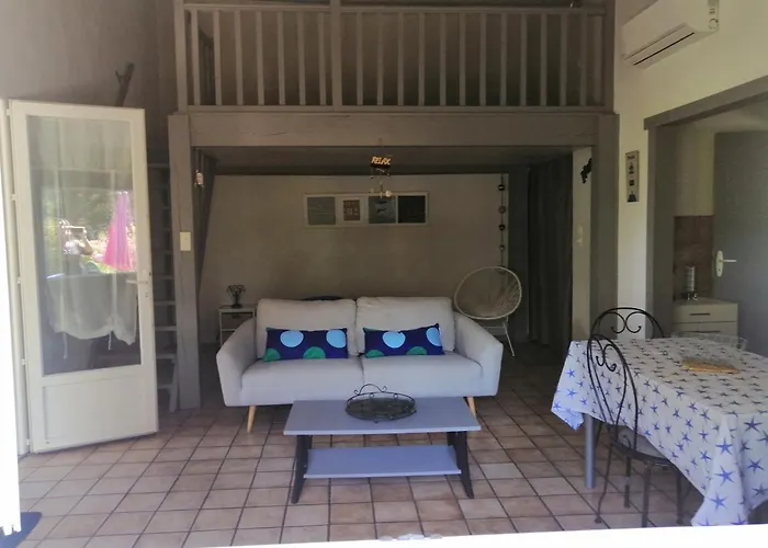 Les Du Domaine Du Cayre Casa vacanze *