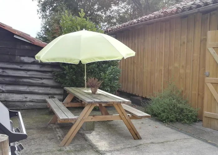 Les Du Domaine Du Cayre